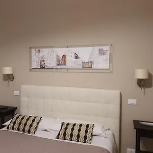 Apartment Luxury & Charme Colosseo, Rome