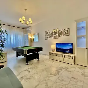 Apartment Elegant Vatican Metro & Golf, Rome